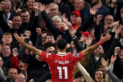 الملك يبحث عن مجد جديد.. ماذا يحتاج صلاح ليكون الهداف الأجنبي التاريخي لبريميرليج؟